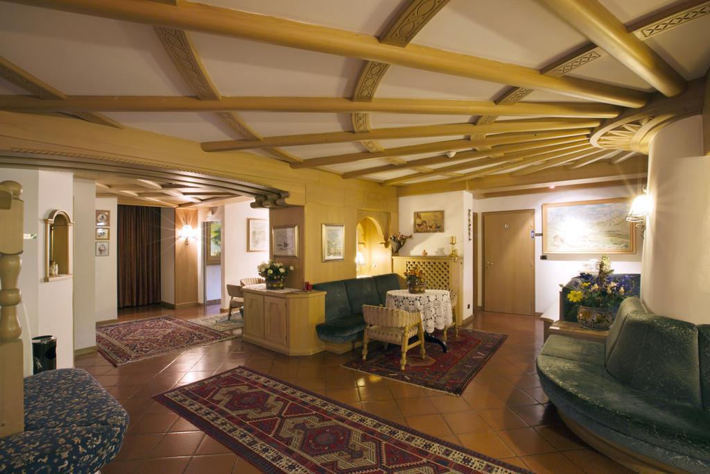 Hotel Al Lago سوراغا المظهر الخارجي الصورة
