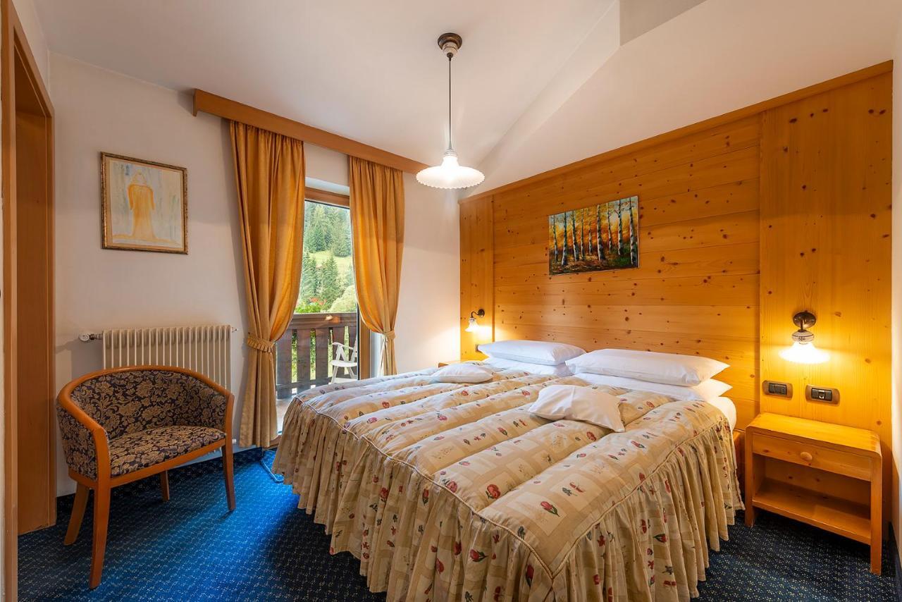 Hotel Al Lago سوراغا المظهر الخارجي الصورة